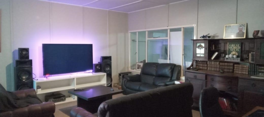 3 Bedroom Property for Sale in Kakamas Northern Cape